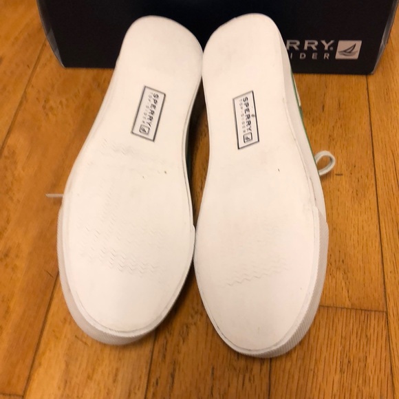 Sperry Top-Sider NIB sz 7 1/2- Multi color - Picture 3 of 5